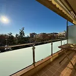 Piso En El Centro Con Vistas Al Mar Y Balcon