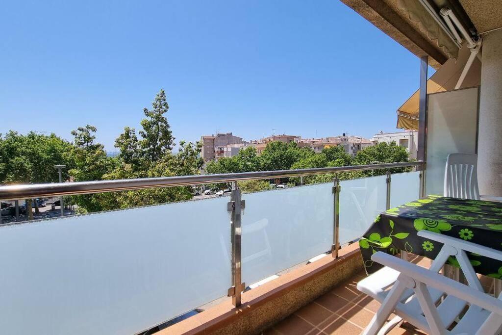 Piso En El Centro Con Vistas Al Mar Y Balcon